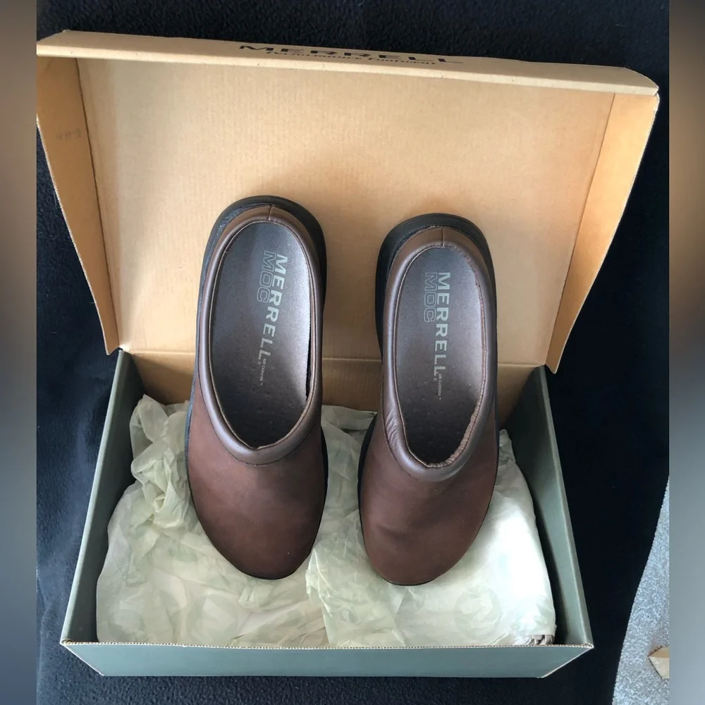 Merrell Men’s Brown Slip-On Mocs Size 9